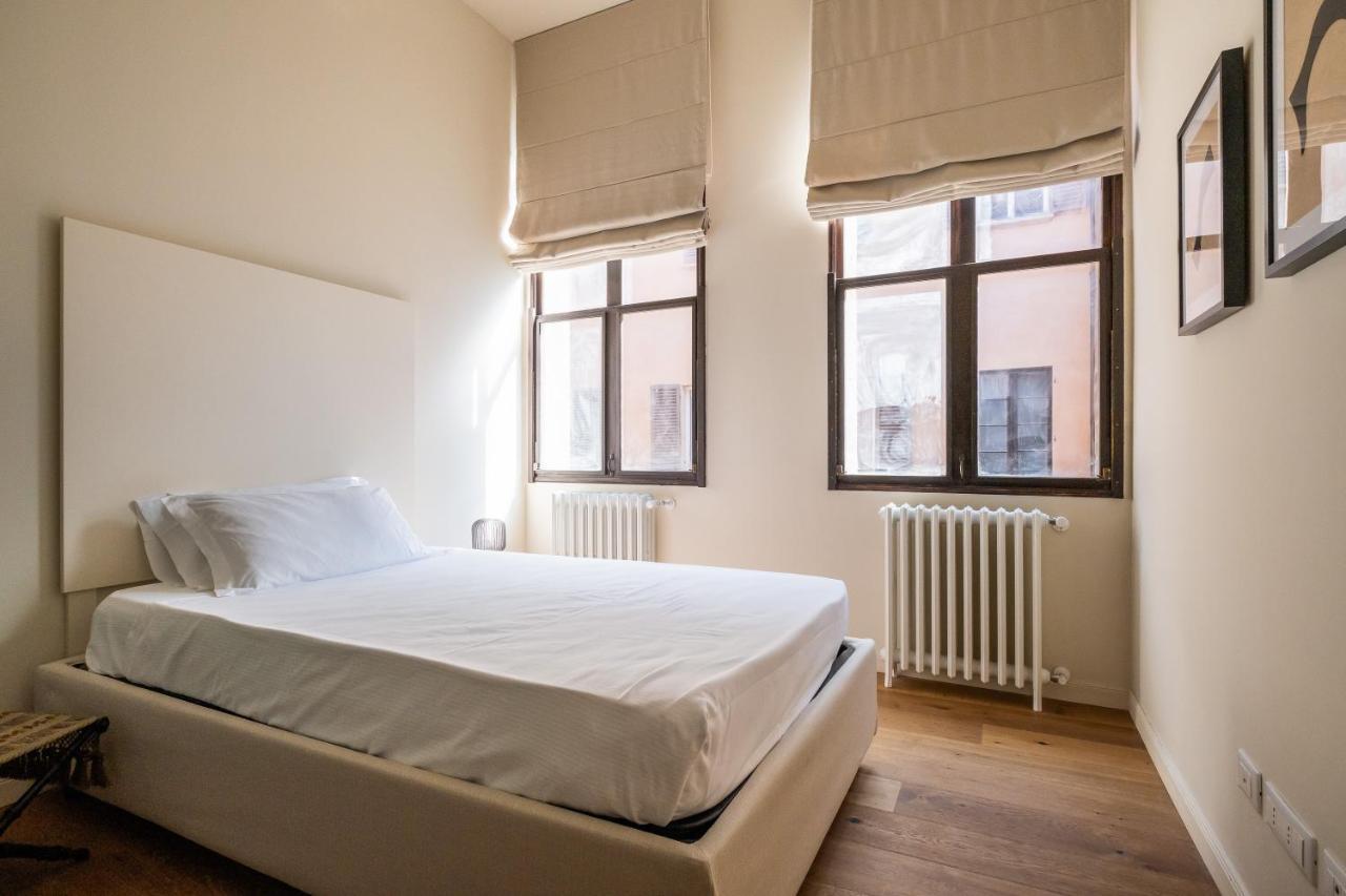 Appartamento D'Azeglio Nel Salotto Di Bologna Exterior photo
